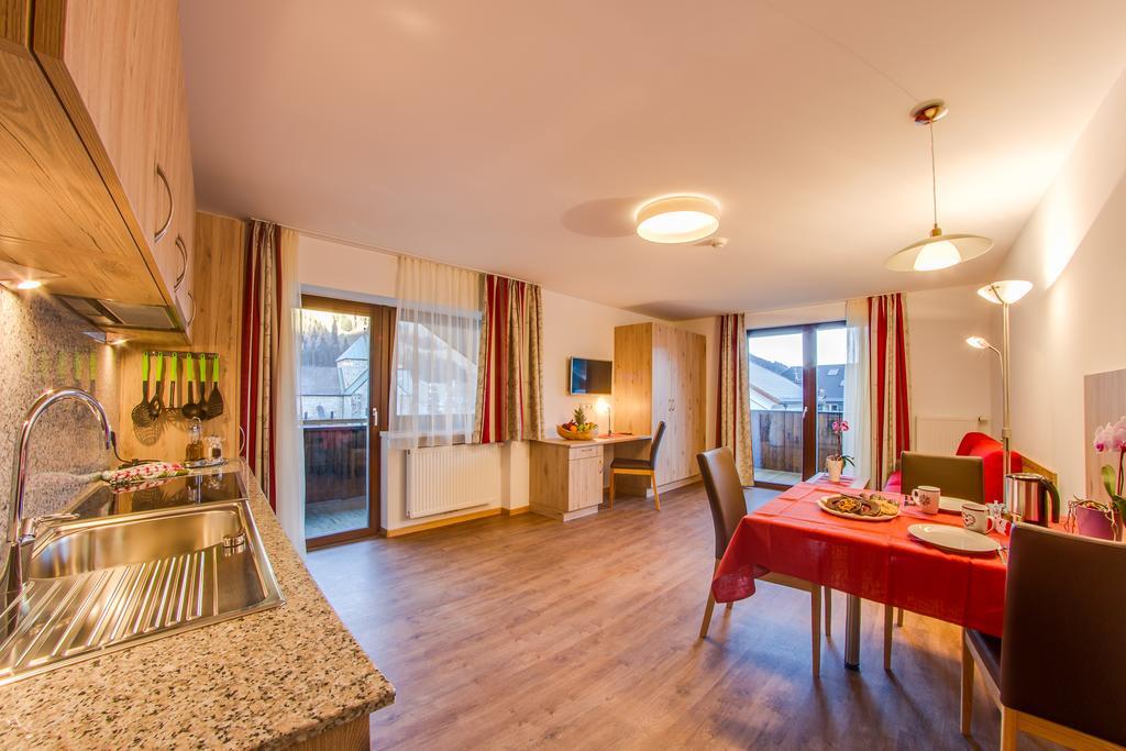 Residence Silvia San Candido Esterno foto